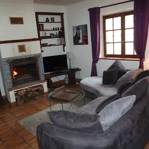 Gite Les Gilles Et Ses Animaux Calme-bon Air - 5 Personnes Pinet (Puy-de-Dome)
